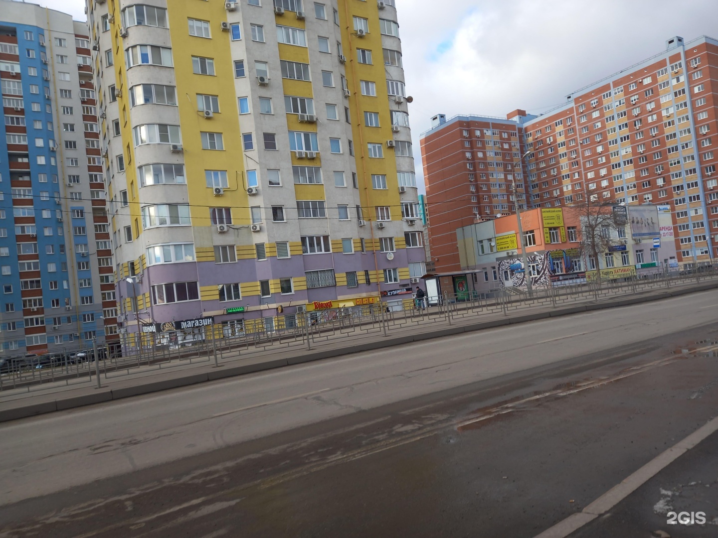 Чехвост, зоосалон